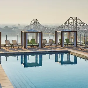 Otel Four Seasons, Saint Louis